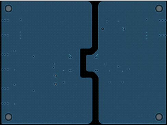 Figure 22. Gap Board Layout of ADuM1xxx with 4 mm Gap Showing VDD Layer 3.