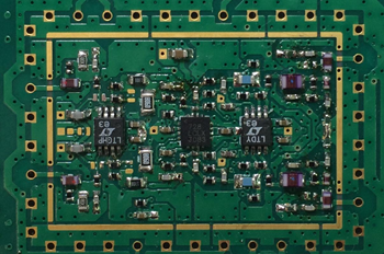 Figure 2 Prototype populated with LT6237, LTC6404, and LT1396 (Postage stamp 34mm x 24mm)