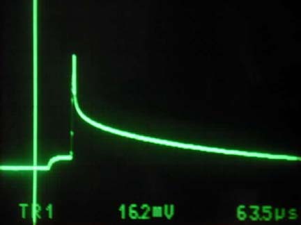 Figure 5. Clamp over shoot (at pulse output); horizontal scale = 50µS/div, vertical scale = 50mV/div, supply voltage = 4.5V, clamp over shoot = 162mV.