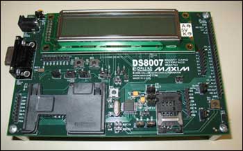 Figure 1. DS8007 EV kit board.