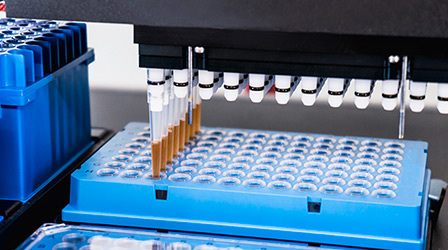 iquid handling pipetting robot with microstepping to reliably handle more microplates quicker and more safely.