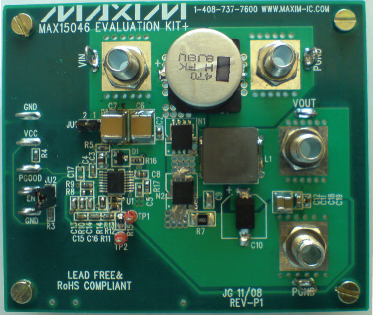 図8. MAX15046ステップダウン電源を使用したリファレンスデザインの2層レイアウト